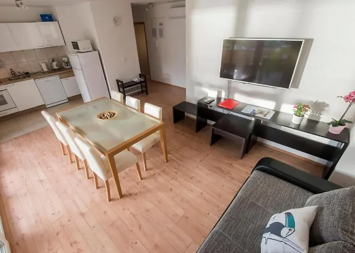 Ema Gæstehus 3*