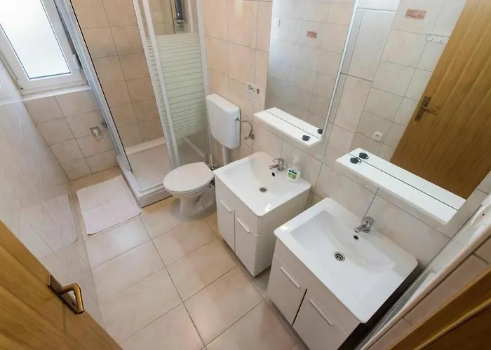 بيت ضيافة Ema زادار